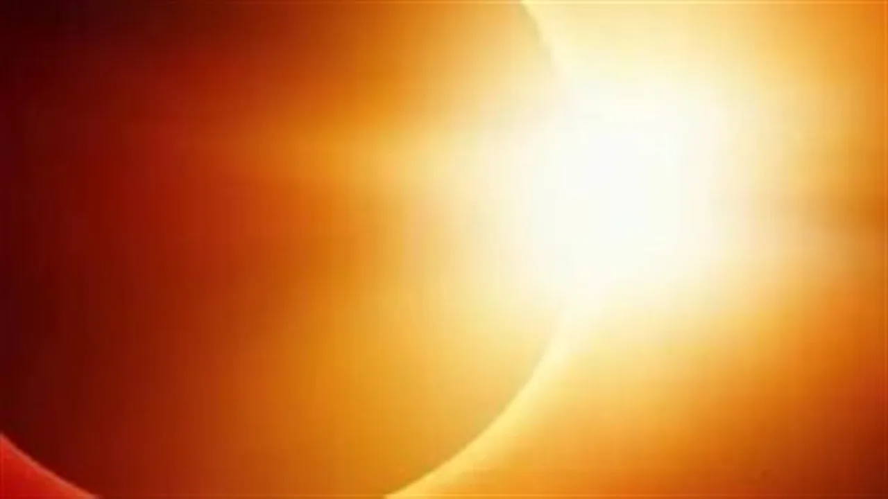 حدث فلكي نادر.. جاهزية دولية لرصد كسوف الشمس القادم بعد قرن ونصف